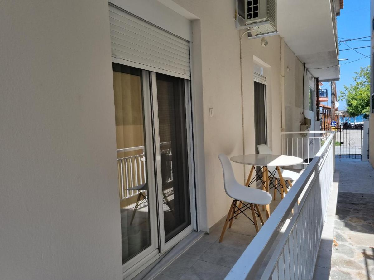 Cosy And Modern Appartment In Olympiada Exterior foto